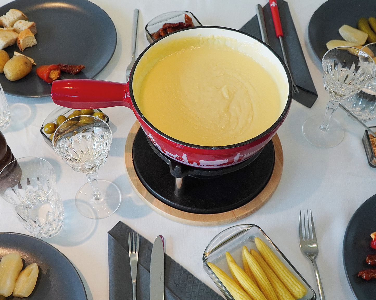 rotel Stilvolles Fondue-Set für Käse, Fleisch & Schokolade, www.rotel.swiss