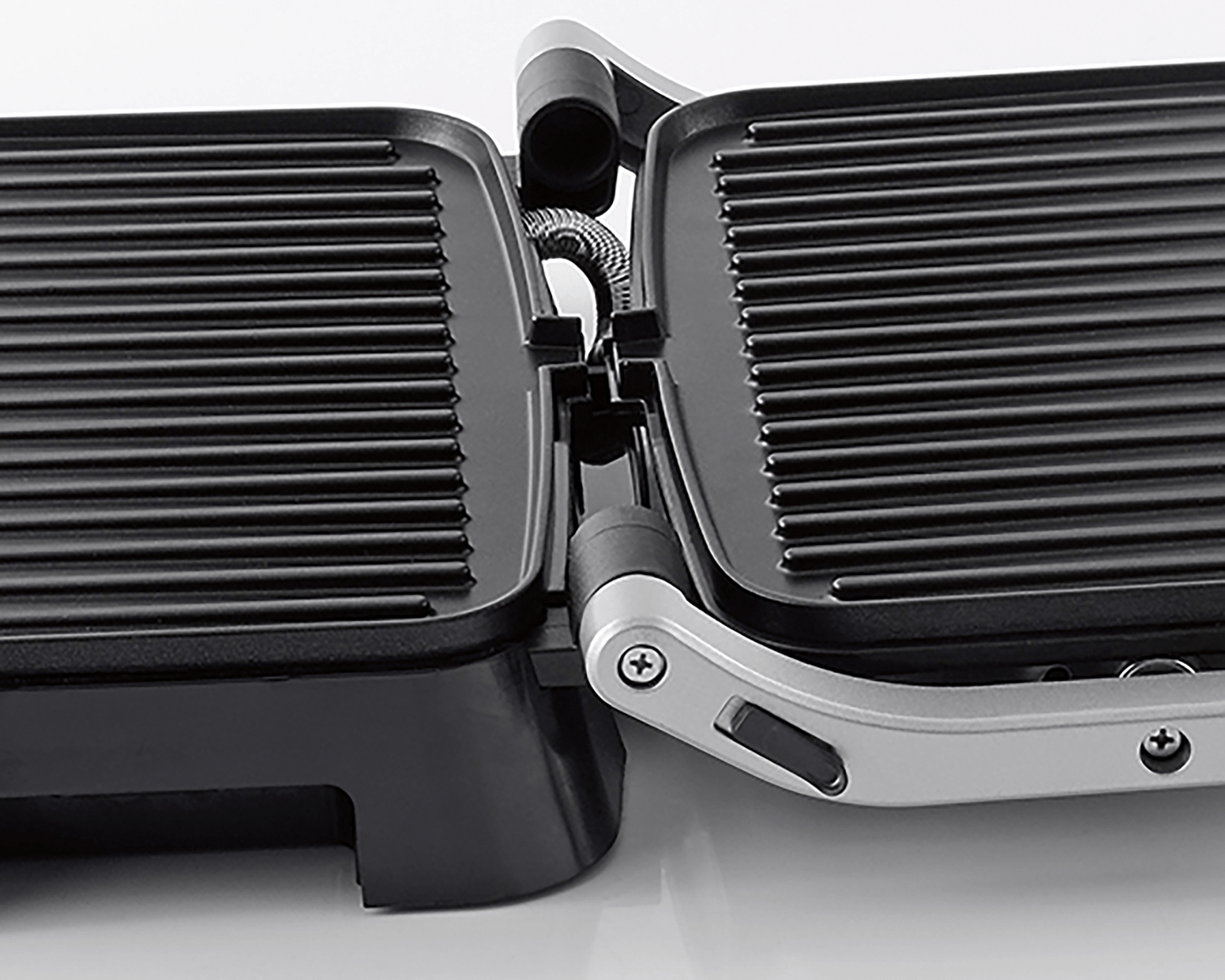 Doppelplatten-Grill von rotel – Kontakt- & Tischgrill in einem
Flexibler Grill mit 180° Öffnung ✔ Antihaft-Grillplatten mit Fettablaufrille ✔ Automatische Temperaturregelung ✔ Leicht zu reinigen ✔ Kostenloser Versand